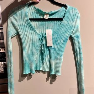 Cute blue/green tie-dye shirt